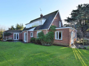 4 Bed in Old Hunstanton KT169